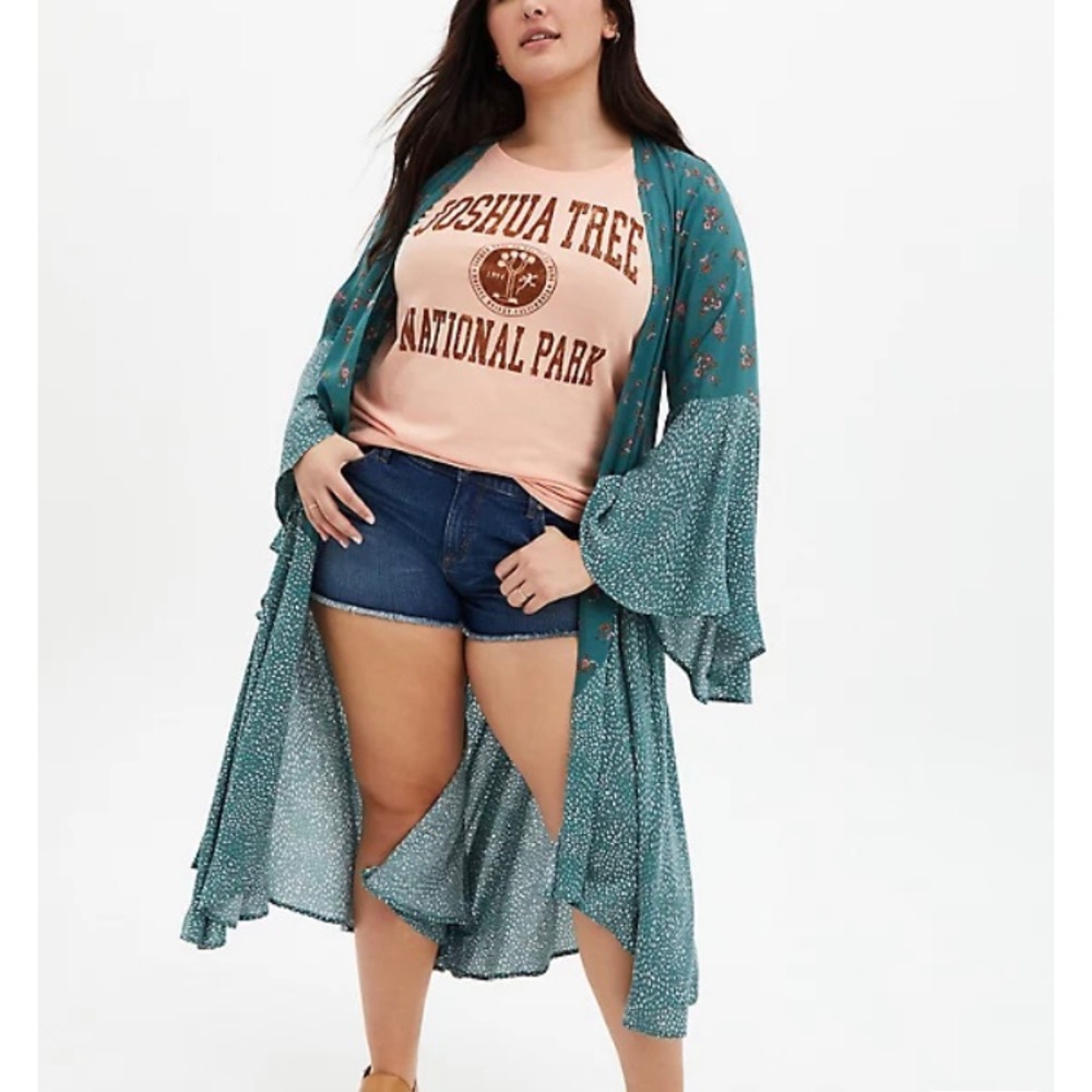 Torrid kimono